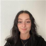 Étudiante en master 1 de Droit à l'Université d'Orléans, je peux donner des cours de français, d'anglais, d'aide aux devoirs.